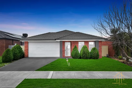 44 Cumberland Drive, Pakenham, Vic 3810
