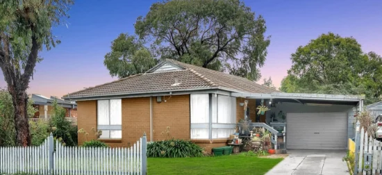 44 Falcon Drive, Melton, Vic 3337