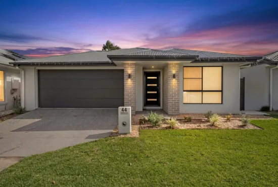 44 Flint Street, Bray Park, Qld 4500