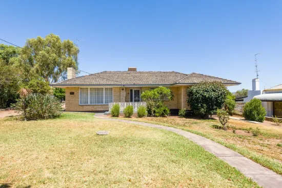 44 Gordon Street, Northam, WA 6401