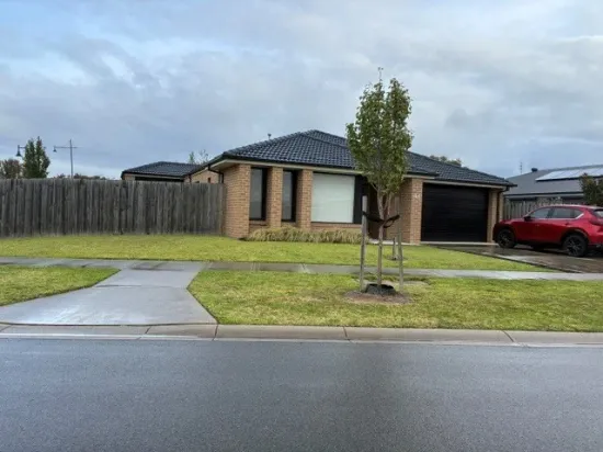 44 Hammersmith Circuit, Traralgon, Vic 3844
