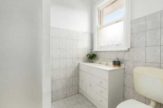 44 Kanooka Grove, Clayton, Vic 3168-Image