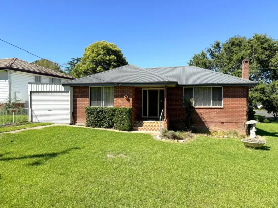 44 Orchard Street, Young, NSW 2594
