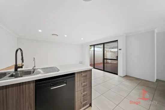 44 Panozza Circle, Maddington, WA 6109-Image