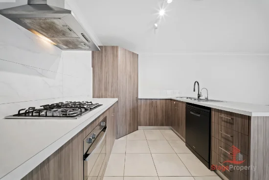 44 Panozza Circle, Maddington, WA 6109-Image