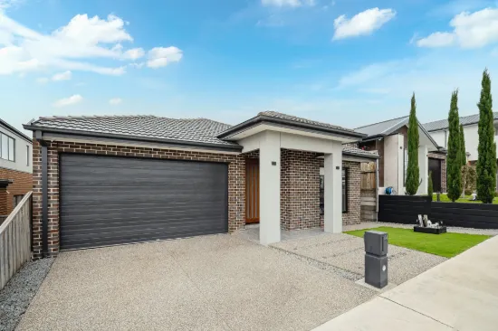 44 Potter Circuit, Mickleham, Vic 3064