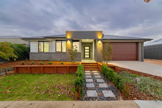 44 River Drive, Buronga, NSW 2739