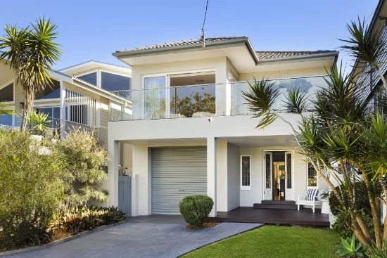 44 Surf Road, North Curl Curl, NSW 2099