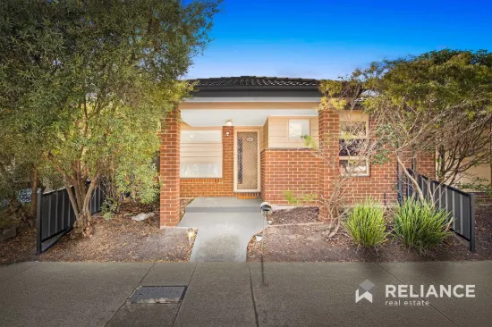 44 Tom Roberts Parade, Point Cook, Vic 3030