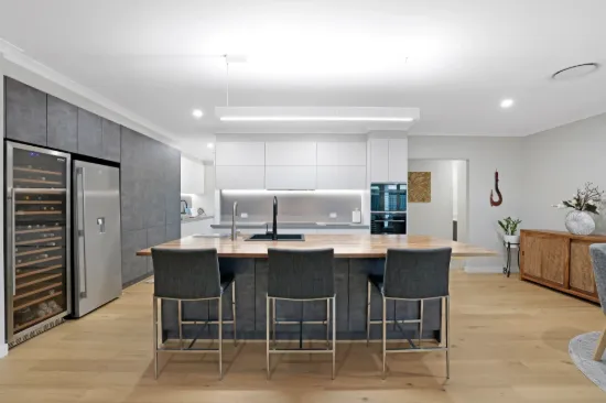 44 Treeline Circuit, Upper Coomera, Qld 4209