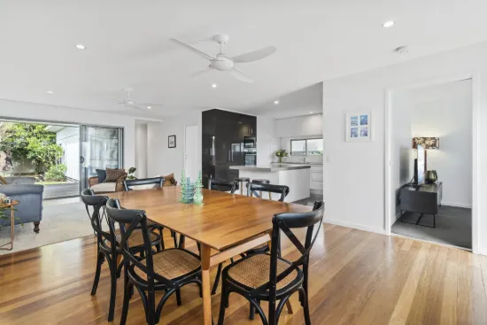 44 Twenty Fourth Avenue, Palm Beach, Qld 4221