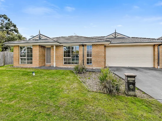 44 Warrenwood Place, Langwarrin, Vic 3910
