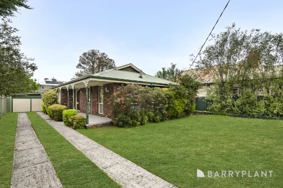 44 Woods Street, Beaconsfield, Vic 3807