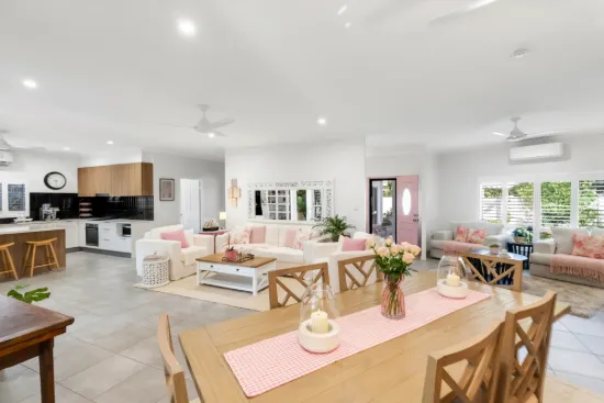 44 Yule Avenue, Clifton Beach, Qld 4879