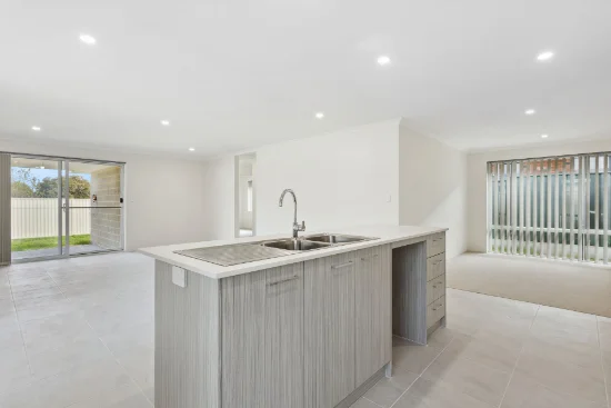 444 Belgravia Street, Cloverdale WA 6105-Image