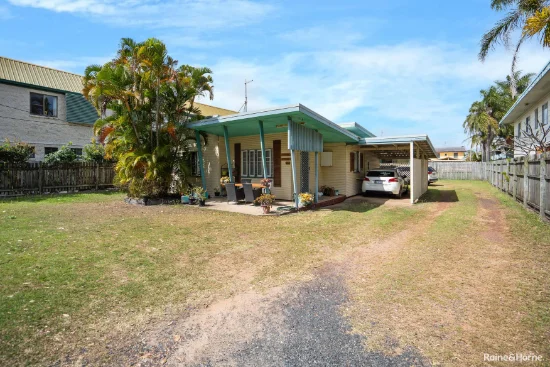 444 Esplanade, Torquay, Qld 4655