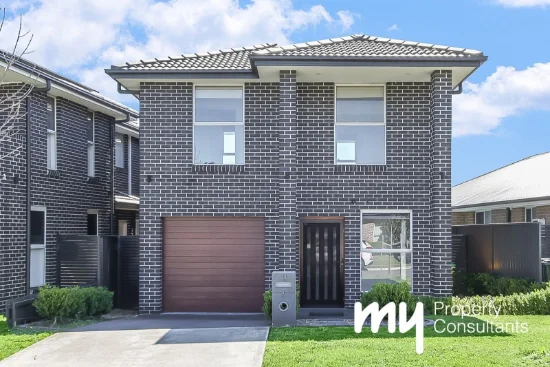 44A Thorpe Circuit, Oran Park, NSW 2570