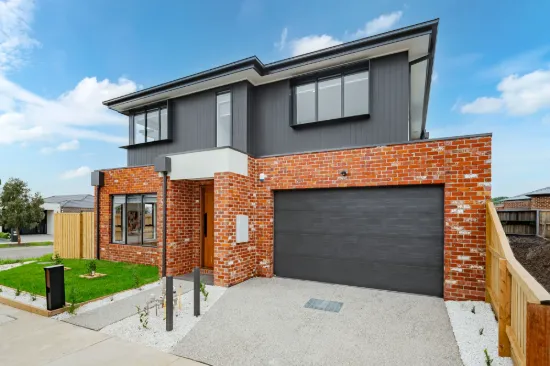 45 ALICE AVENUE, Mickleham, Vic 3064