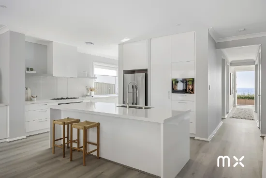 45 Armagh Parade, Thirroul, NSW 2515