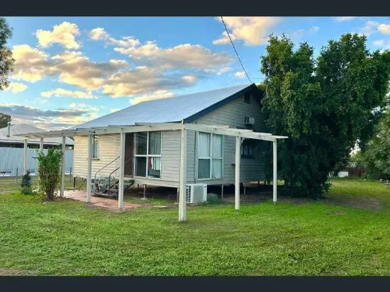 45 Barlee Street, St George, Qld 4487
