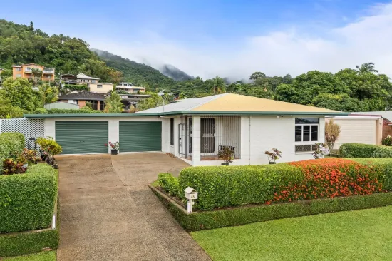 45 Bayview Street, Bayview Heights, Qld 4868