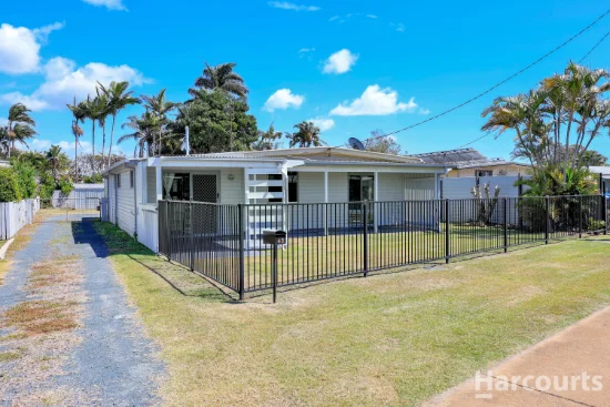 45 Burnett Heads Road, Burnett Heads, Qld 4670