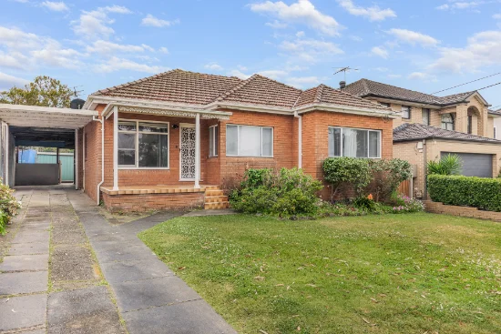 45 Castlenau Street, Caringbah, NSW 2229 - For Rent