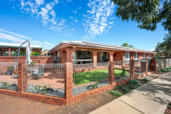 45 Cotter Street North, Hannans, WA 6430