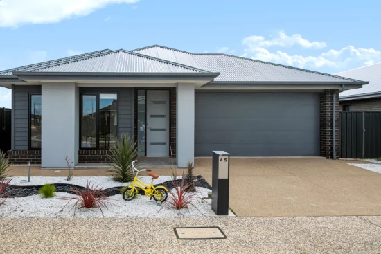 45 Esquire Circuit, Roseworthy, SA 5371