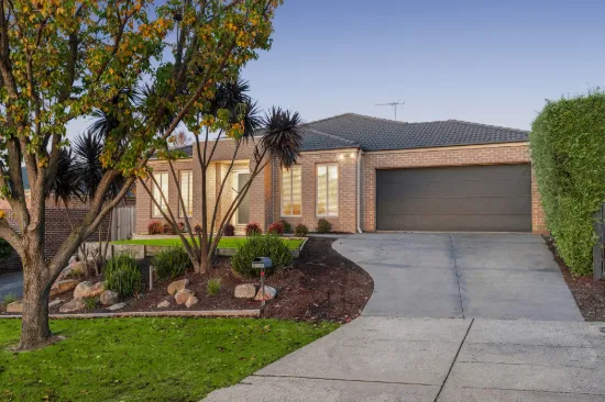 45 Grange Circuit, Beaconsfield, Vic 3807