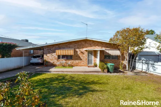 45 Grove Street, Kooringal, NSW 2650