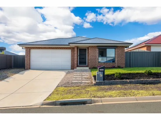 45 Guy Place, Thurgoona, NSW 2640
