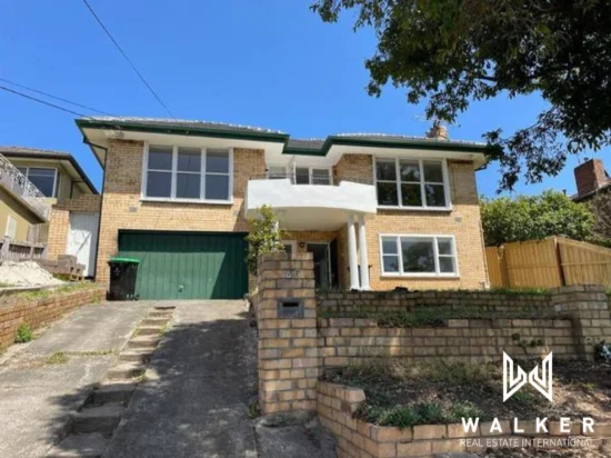 45 Hillsyde Parade, Strathmore, Vic 3041