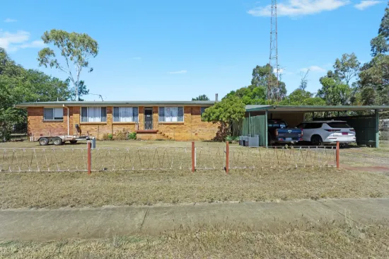 45 Lorrimer Street, Oakey, Qld 4401