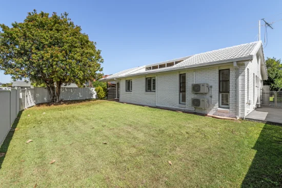 45 Luderick Street, Manly West, Qld 4179