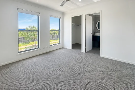 45 Makybe Diva Drive, Ooralea, Qld 4740-Image