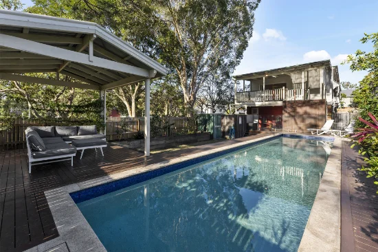45 Mearns Street, Fairfield, Qld 4103