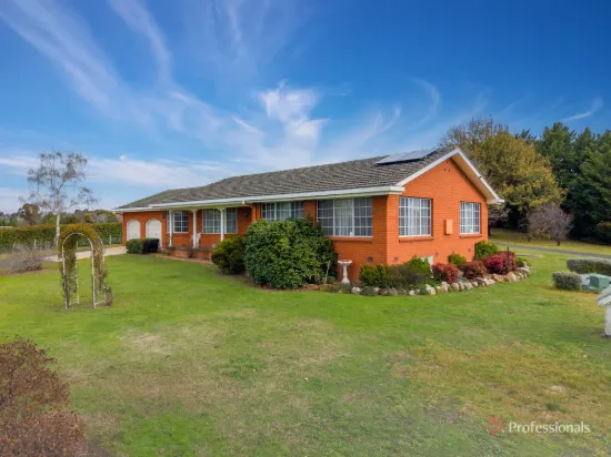 45 Moore Park Road, Armidale, NSW 2350