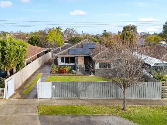 45 Richard Road, Melton South, Vic 3338