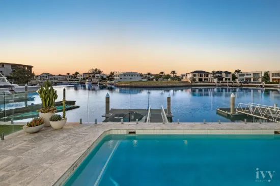 45 Royal Albert Crescent, Sovereign Islands, Qld 4216