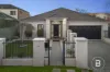 45 St Michaels Place, Lake Gardens, Vic 3355