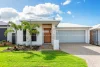 45 Walker Avenue, Belivah, Qld 4207