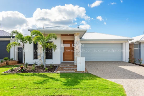 45 Walker Avenue, Belivah, Qld 4207