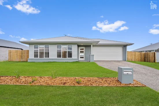 45 Woodruff Crescent, Nikenbah, Qld 4655
