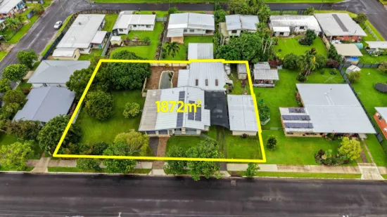 451-453 Mccoombe Street, Mooroobool, Qld 4870
