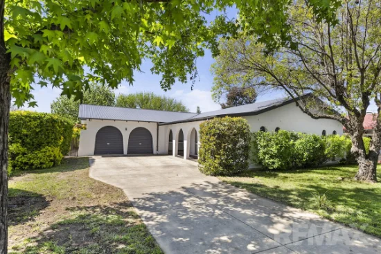 451 Lake Albert Road, Kooringal, NSW 2650
