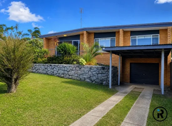 46 Cooleroo Crescent, Southport, Qld 4215