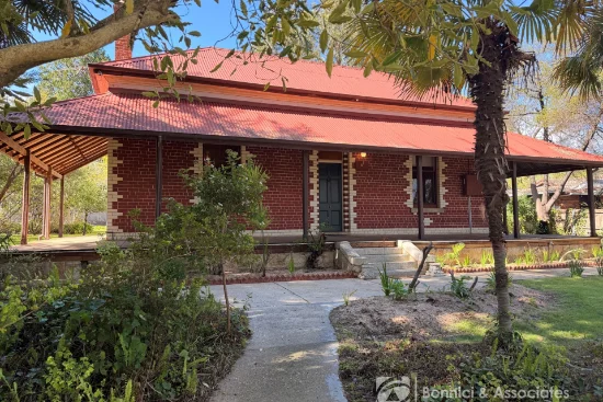 46 Finch Street, Beechworth, Vic 3747