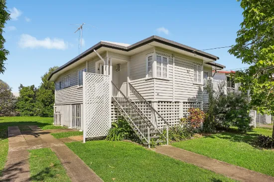 46 Roberts Street, Hermit Park, Qld 4812
