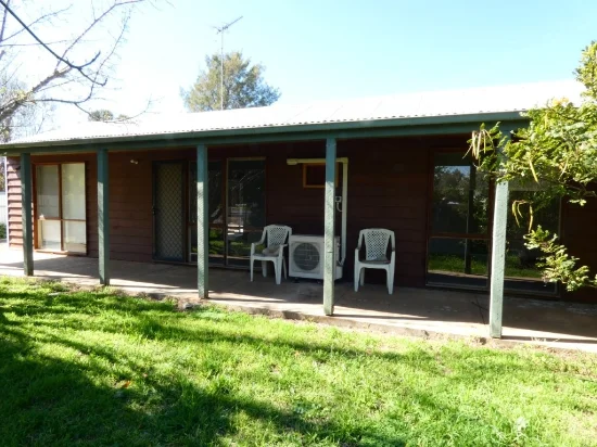 46 Silvermines Rd, St Arnaud, Vic 3478